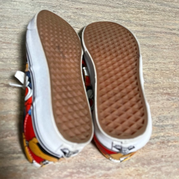 Disney’s Mickey Mouse Vans off the wall sneakers - Picture 13 of 16